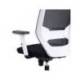 SILLA ROCADA CON RUEDAS DE OFICINA CON BRAZOS REGULABLES Y RESPALDO MALLA NEGRO TAPIZADA EN TELA IGNIFUGA NEGRO COLOR BLANCO