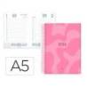 AGENDA ESPIRAL MARCA LIDERPAPEL SYROS 150X210 MM 2026 DIA PAGINA ROSA PAPEL 60 GR FSC