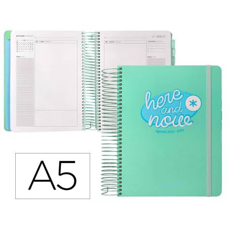 AGENDA ESCOLAR ANTARTIK 25-26 ESPIRAL HERE AND NOW TURQUESA DIA PAGINA DIN A5 BILINGÜE PAPEL FSC 80 GR 80 GR
